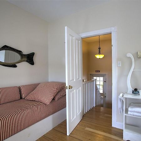 Rosewood On The Cove Cottages Hubbards Extérieur photo